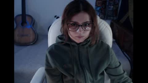 flor3citarockera online show from June 2026 05:57:01 PM