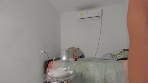    online show from February 2025 02:08:02 AM