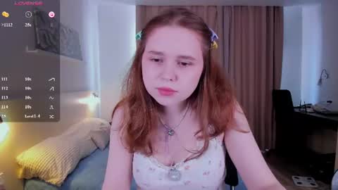 Hayley  I WILL COME BACK ON MAY 27TH 6pm UTC online show from June 2026 06:12:01 AM