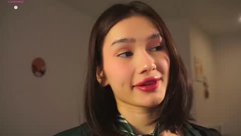 Viola online show from November 2025 04:15:02 AM