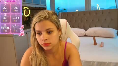 Snapshot of florence_ford chatting on May 2026 10:54:02 AM Florence Ford online show from May 2026 10:54:02 AM
