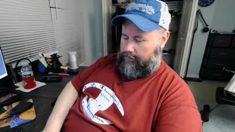 Snapshot of floridabearlive chatting on September 2025 04:18:02 AM FloridaBearLive online show from September 2025 04:18:02 AM