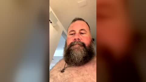 Snapshot of floridabearx chatting on April 2026 07:55:02 PM FloridaBear online show from April 2026 07:55:02 PM