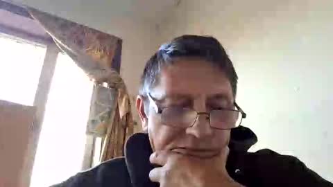 Snapshot of florincar chatting on May 2026 04:48:02 PM florincar online show from May 2026 04:48:02 PM
