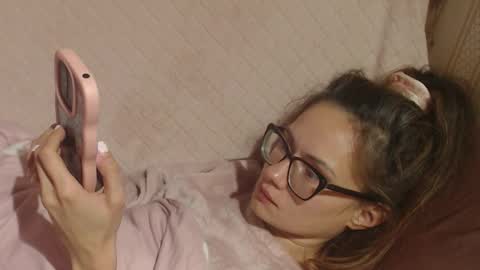 say meow and send tip  online show from November 2025 01:51:02 AM