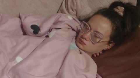 say meow and send tip  online show from April 2026 05:07:02 AM