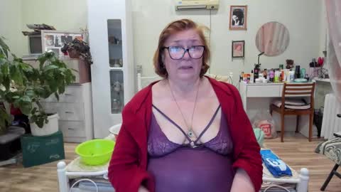 Flowerlower online show from December 2025 07:31:02 PM