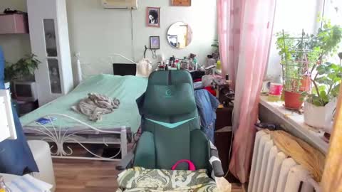 Flowerlower online show from March 2026 01:04:02 PM