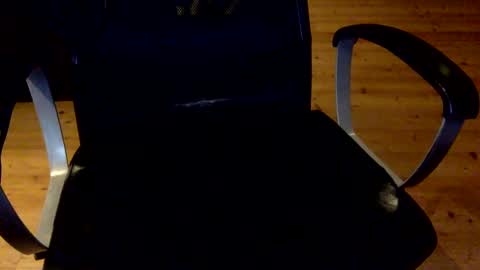 Snapshot of flowmover chatting on March 2025 09:32:02 PM flowmover online show from March 2025 09:32:02 PM