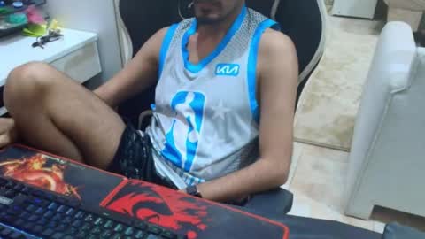 Snapshot of flowthefun chatting on May 2026 01:25:01 AM flowthefun online show from May 2026 01:25:01 AM