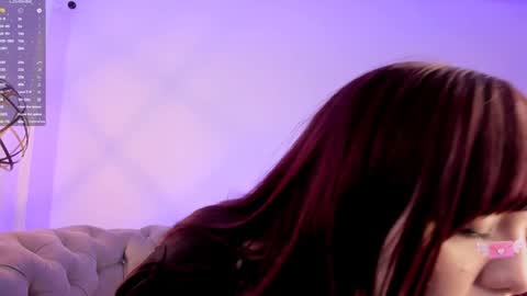  FLUFFY BUBBLE  online show from January 2025 10:23:02 AM