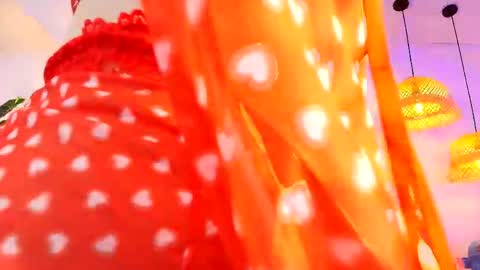  FLUFFY BUBBLE  online show from April 2026 04:37:01 AM