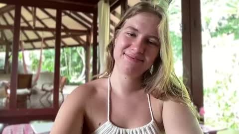 fluffy_bunnyxxx online show from February 2025 04:19:02 AM