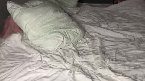 fluffy_bunnyxxx online show from October 2025 08:42:01 PM