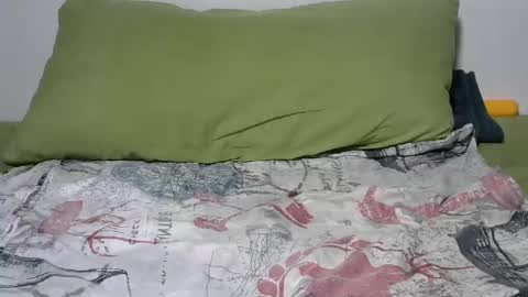 flylen online show from December 2024 05:29:02 AM