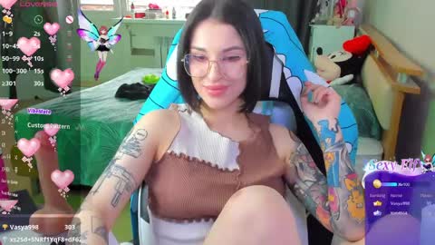 folinskaayaa online show from April 2026 04:17:02 AM