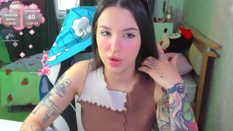 folinskaayaa online show from June 2026 06:14:01 AM