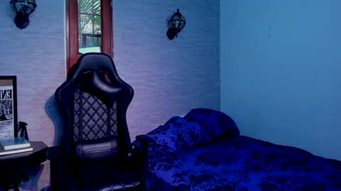 Snapshot of foniland_ chatting on April 2026 12:33:02 PM Foni online show from April 2026 12:33:02 PM