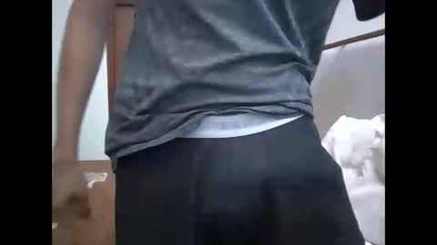 Snapshot of fonzi_flores chatting on October 2025 08:45:02 AM fonzi_flores online show from October 2025 08:45:02 AM