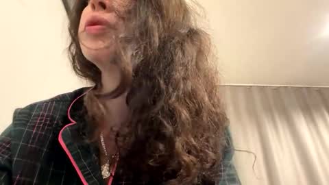 forbiddennvelvet online show from February 2026 01:26:01 AM