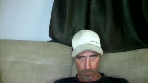 Snapshot of fouraide42 chatting on June 2026 06:37:02 AM fouraide42 online show from June 2026 06:37:02 AM