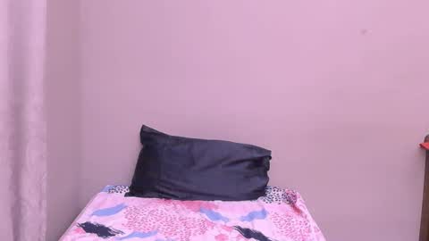 fox_off2 online show from December 2024 11:01:02 PM