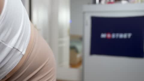 CUSTOM PHOTOS AND VIDEOS -  online show from January 2025 02:19:01 PM