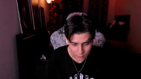 Foxicfu online show from March 2026 03:45:01 PM