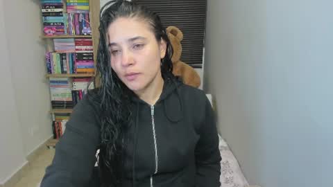 Snapshot of foxwen chatting on August 2026 02:36:02 AM wen. online show from August 2026 02:36:02 AM