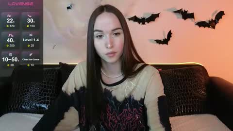 Snapshot of foxxy_girl_ chatting on October 2025 07:21:02 AM andice online show from October 2025 07:21:02 AM