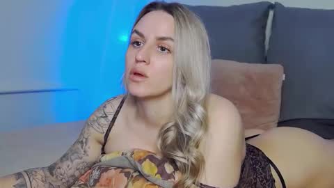 Foxy Kimmi online show from March 2026 05:44:01 AM