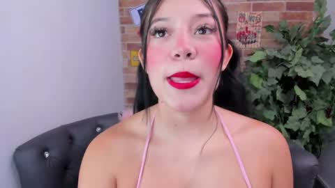 Loren online show from June 2026 11:09:01 AM
