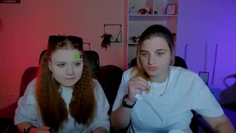 foxy_tease_ online show from October 2025 06:52:01 PM