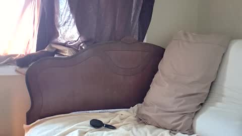 foxycutecock online show from March 2026 12:12:02 PM