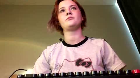 Snapshot of foxydollkate chatting on May 2026 11:04:01 AM Kate online show from May 2026 11:04:01 AM