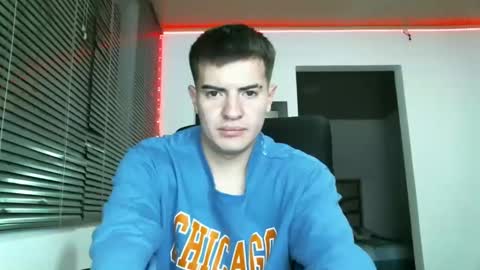 franccesco_699 online show from February 2025 02:03:01 AM