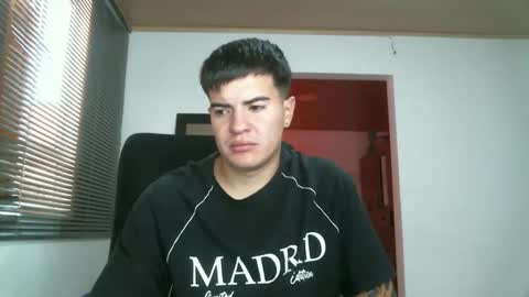 franccesco_699 online show from September 2025 05:27:01 PM