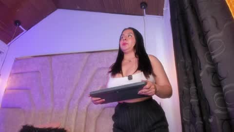 francheska121 online show from April 2026 07:03:02 PM