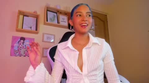 Snapshot of franchezcaa chatting on May 2026 07:22:02 PM franchezcaa online show from May 2026 07:22:02 PM