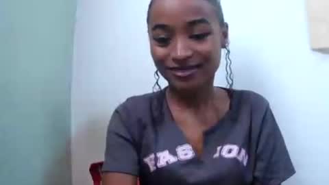 Snapshot of francine925426 chatting on July 2026 06:31:02 AM francine925426 online show from July 2026 06:31:02 AM