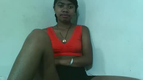 Snapshot of francinealdy chatting on October 2025 06:49:01 AM francinealdy online show from October 2025 06:49:01 AM