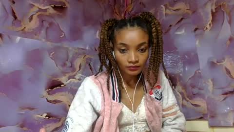 Snapshot of francinoli chatting on June 2026 04:43:02 AM Francinoli online show from June 2026 04:43:02 AM