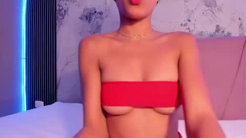 Laura online show from July 2026 08:07:01 PM