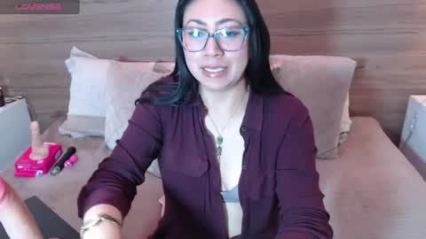 Snapshot of francisca_vera chatting on July 2026 11:22:02 PM francisca_vera online show from July 2026 11:22:02 PM