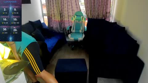 frank online show from December 2024 09:58:02 PM