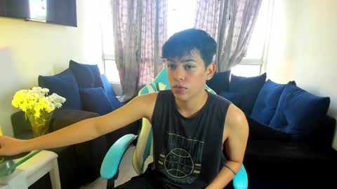 Snapshot of franco_rizzo01 chatting on January 2025 08:27:01 PM frank online show from January 2025 08:27:01 PM