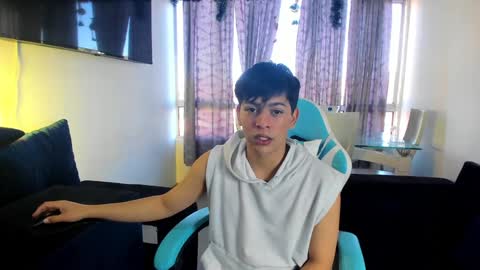 Snapshot of franco_rizzo01 chatting on January 2025 06:20:02 PM frank online show from January 2025 06:20:02 PM