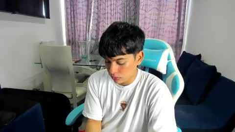 frank online show from February 2025 10:20:02 PM