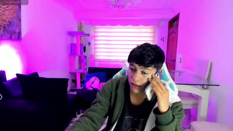 frank online show from September 2025 09:59:02 PM