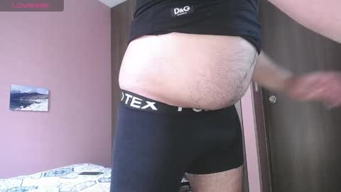 Juan online show from April 2026 09:30:01 PM